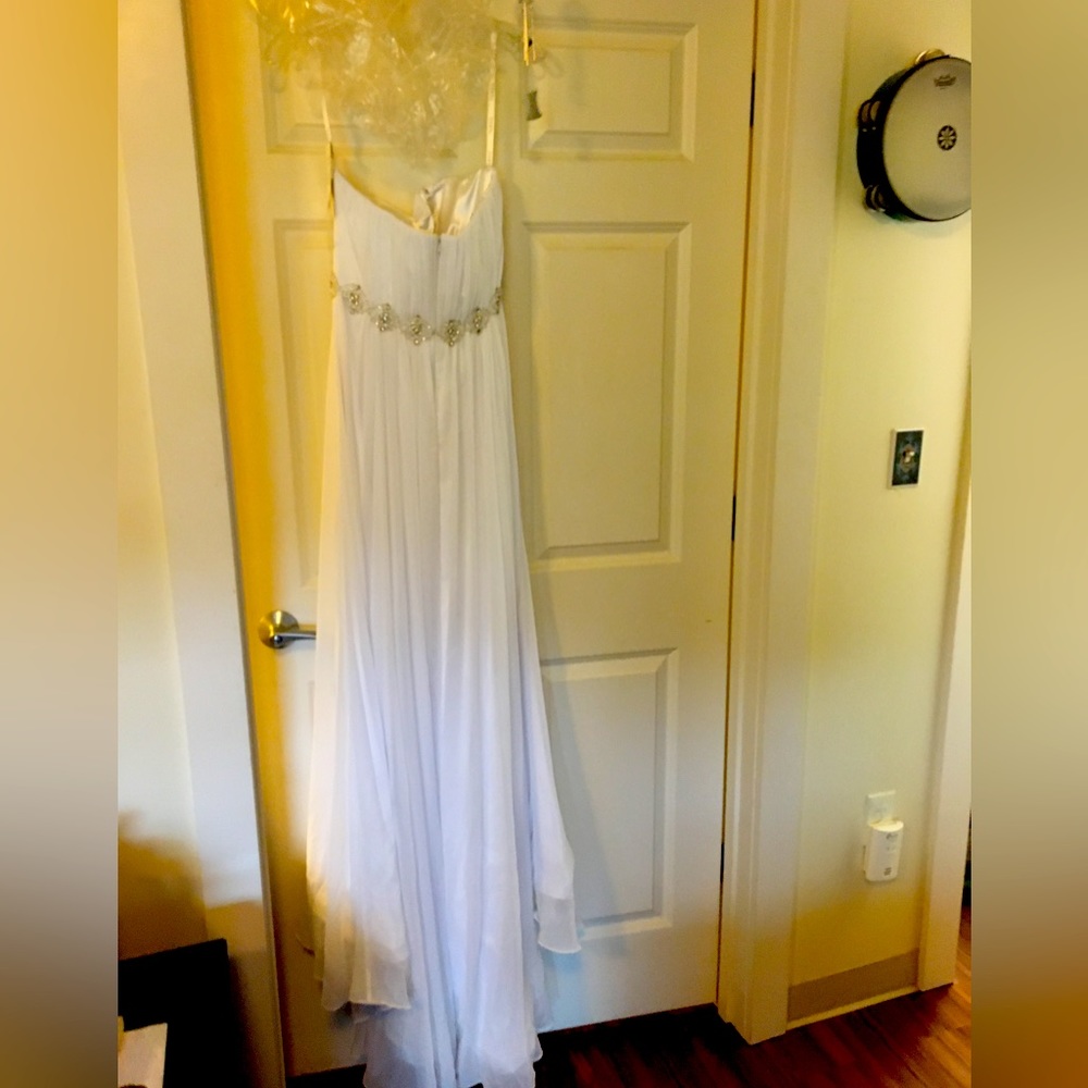 Wedding or prom dress NWT